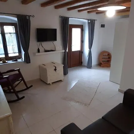 Kozljak, For 10 People, Pool Kozljak