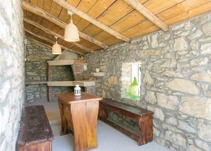 Kozljak, For 10 People, Pool